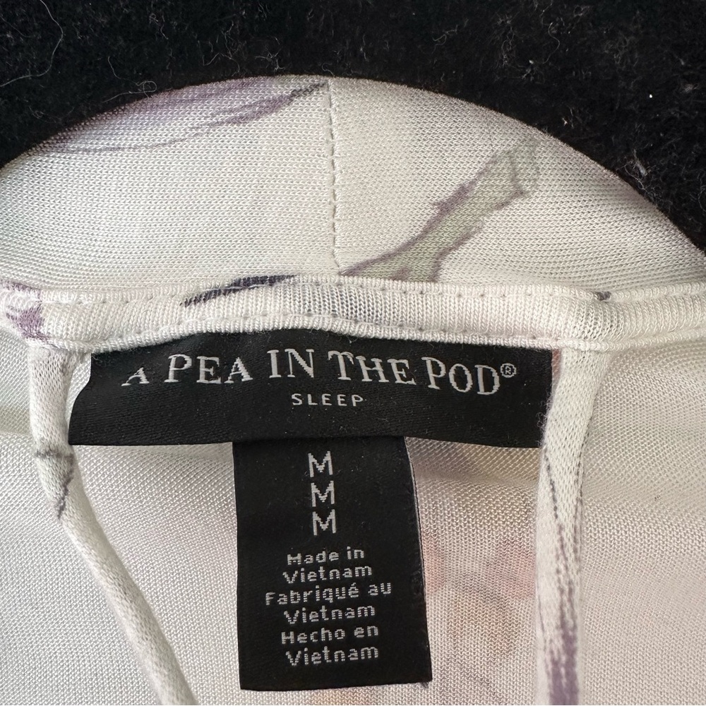 A Pea In The Pod Floral Print Crochet Lace Trim Rayon Robe Womens Medium - Picture 4 of 8